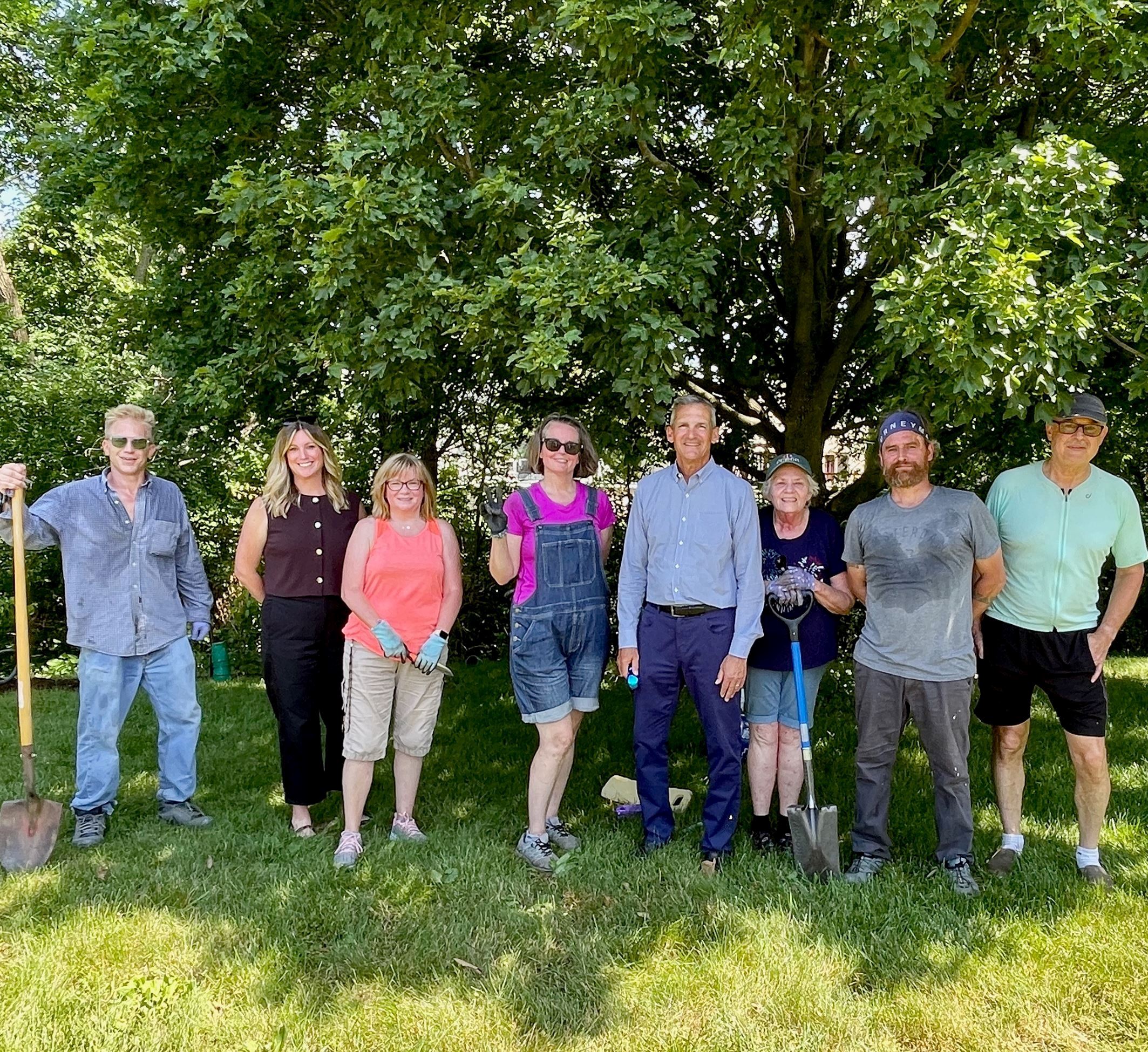 Neighborhood Improvement Grant - Jefferson Park 200 East