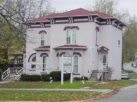 White Italianate home