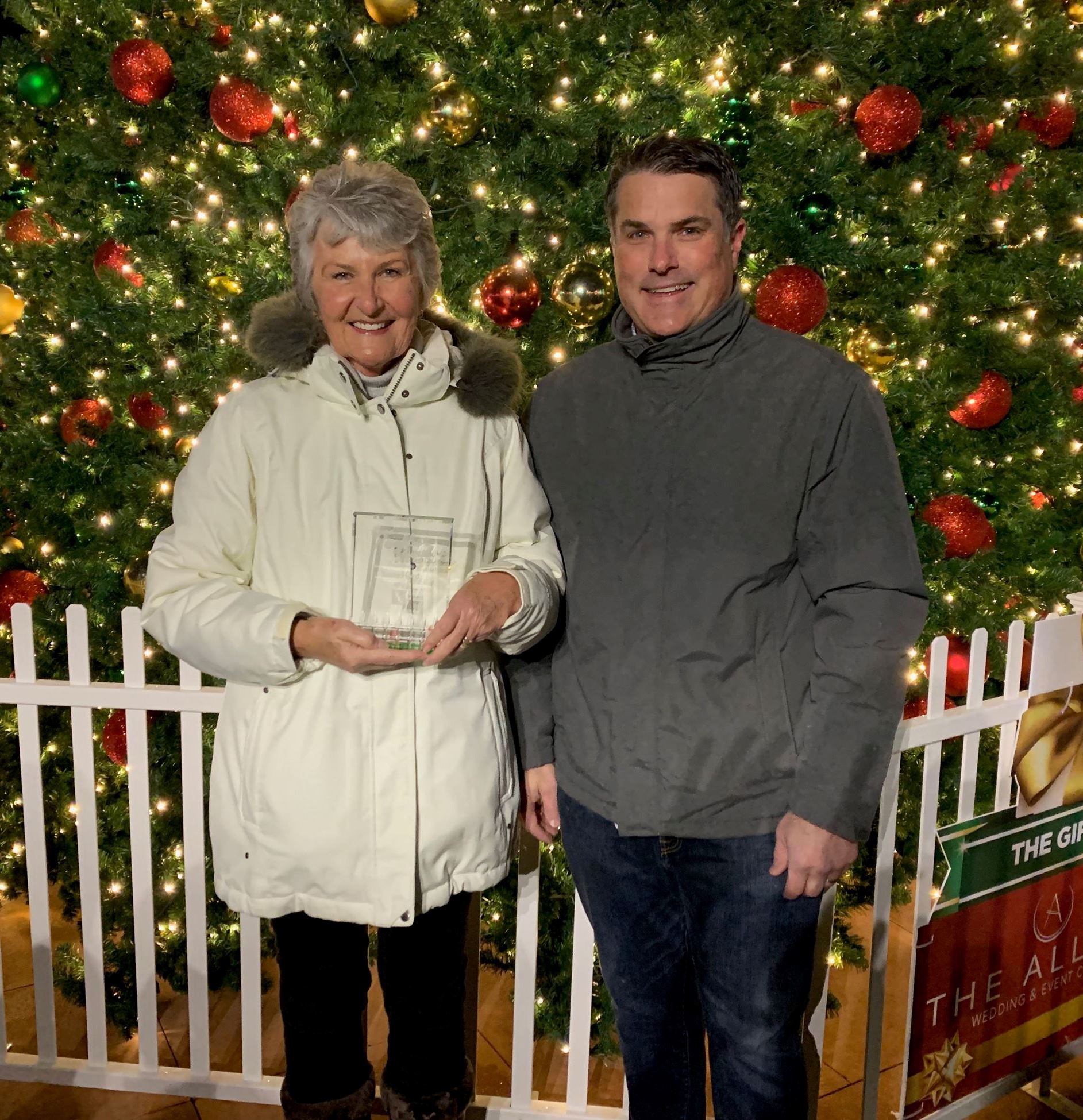 Susie Hord and Mayor Murphy, Good Neighbor 2021